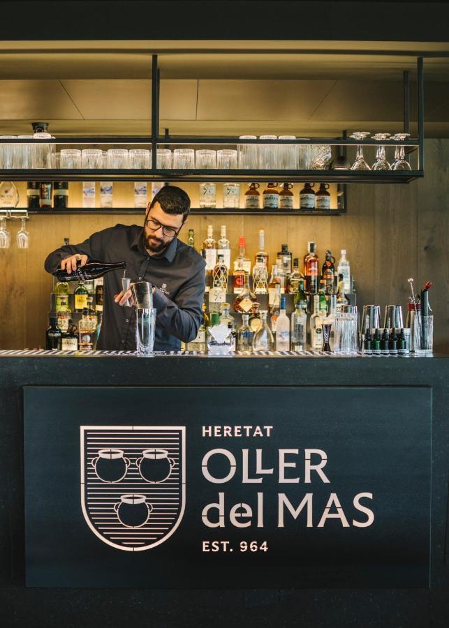 Les Cabanes De L'Oller Del Mas Manresa Exterior foto